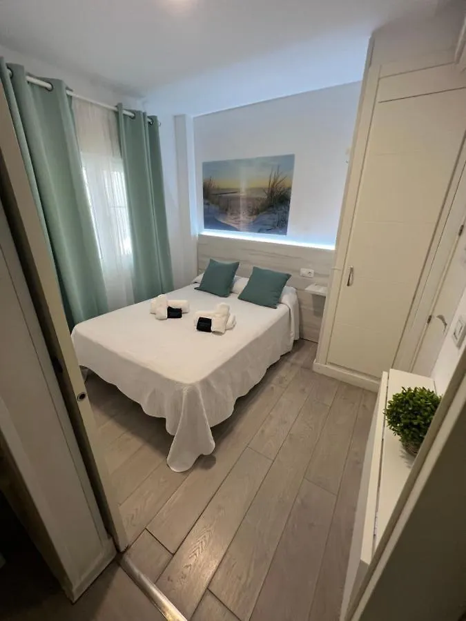 L'Boutique Tarifa Rooms Πανσιόν